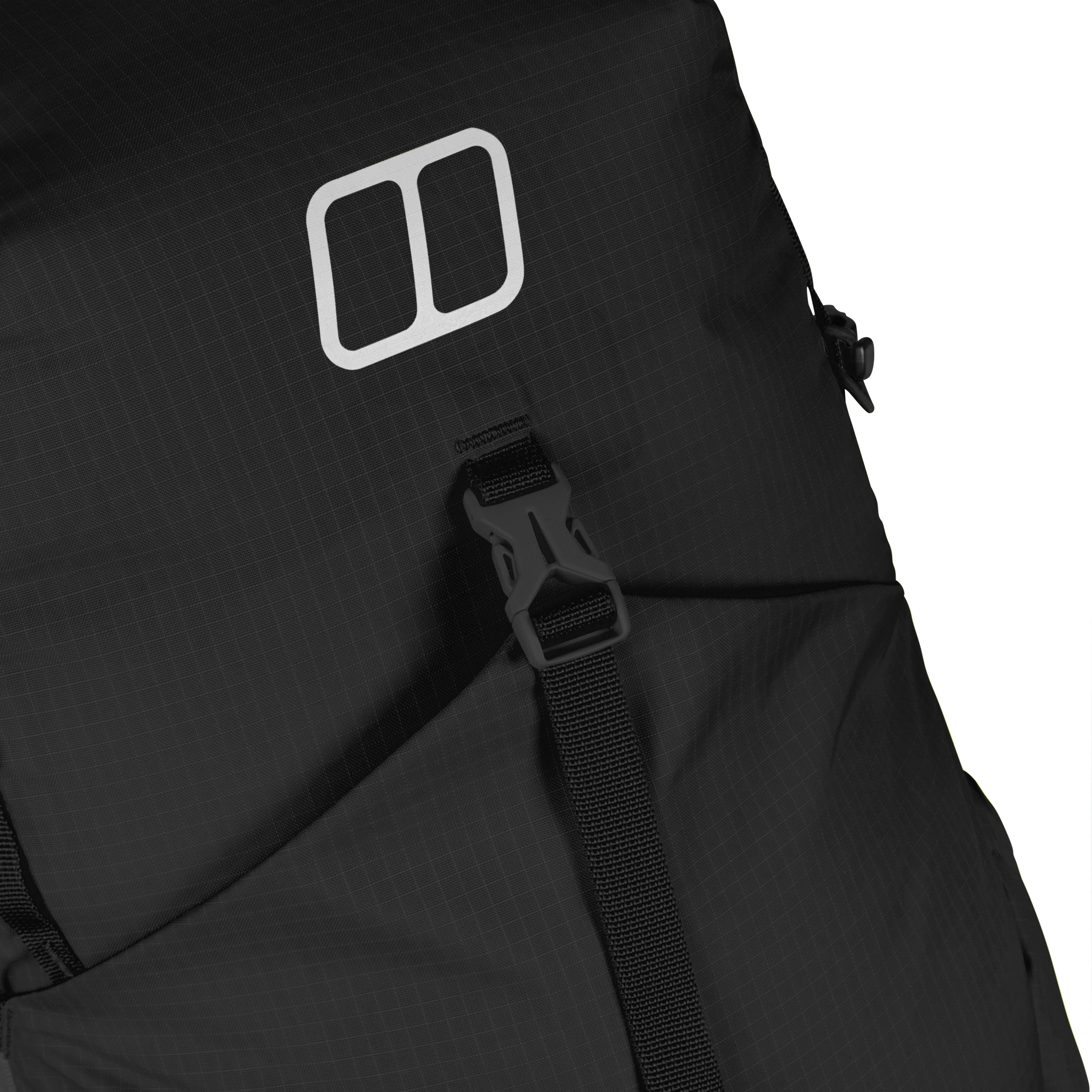 Men's Remote Hike M23 Backpack 23L - Black - Image 7