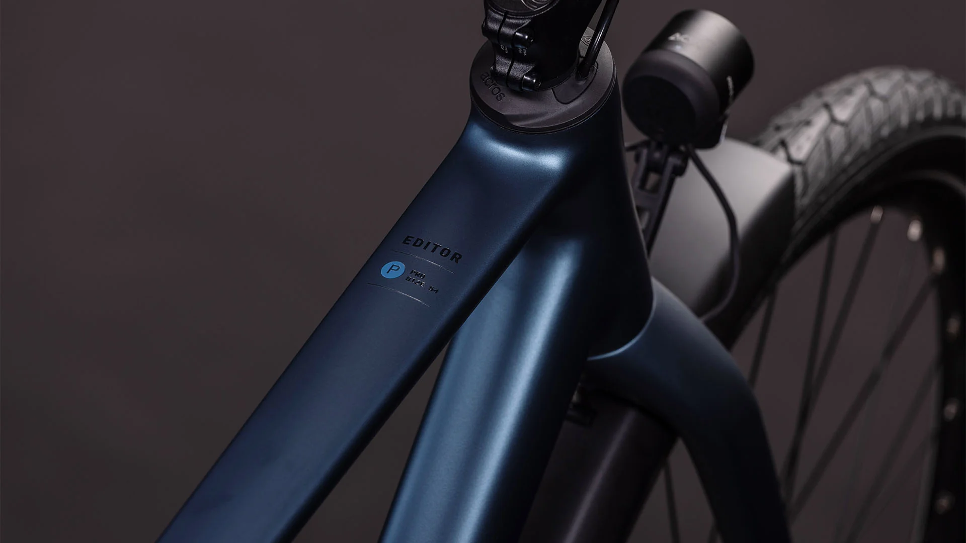Editor Pro FE Hybrid Bike - Navy - Image 4