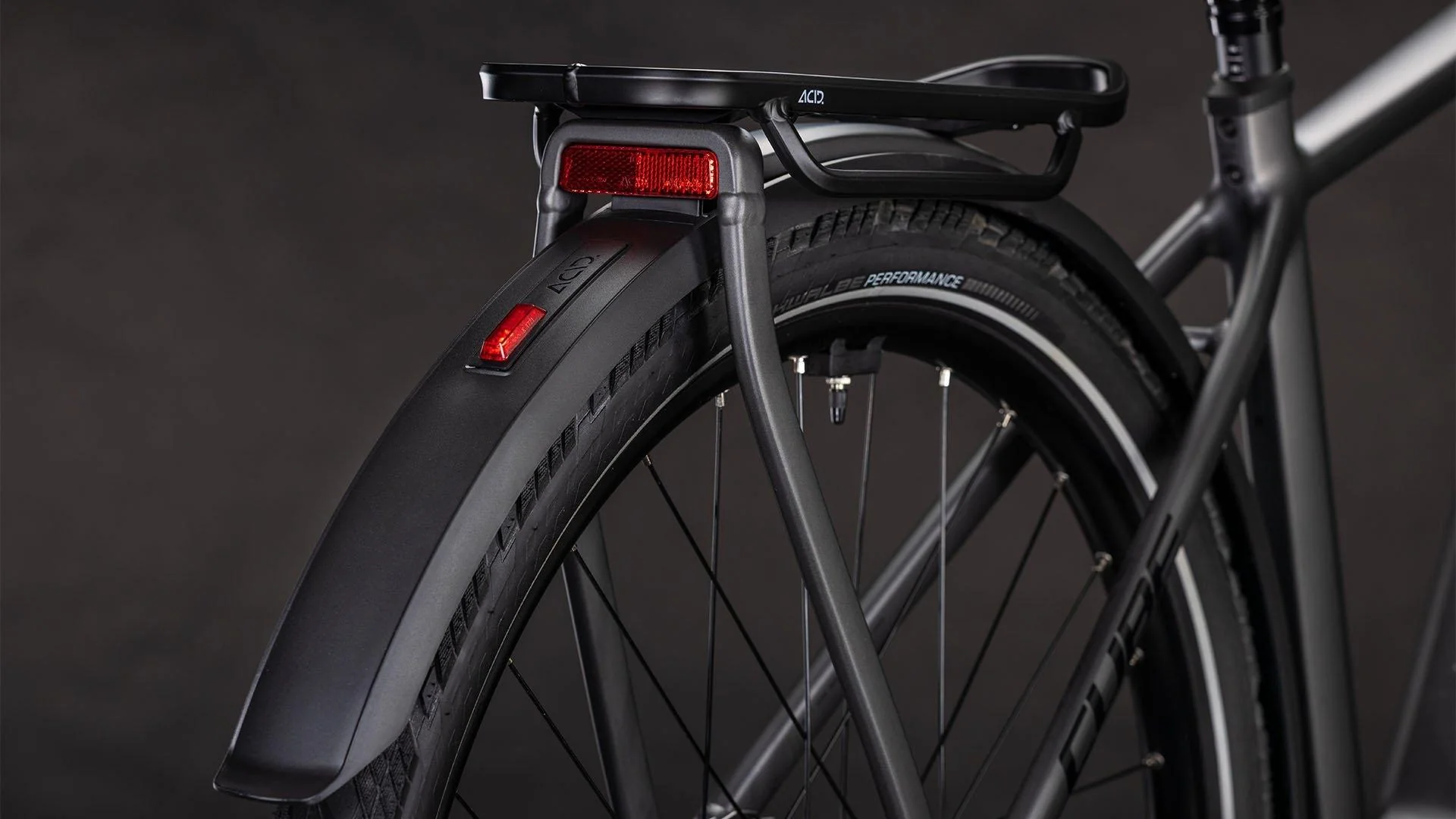Kathmandu Hybrid Comfort Pro 800 E-Bike - Grey - Image 7