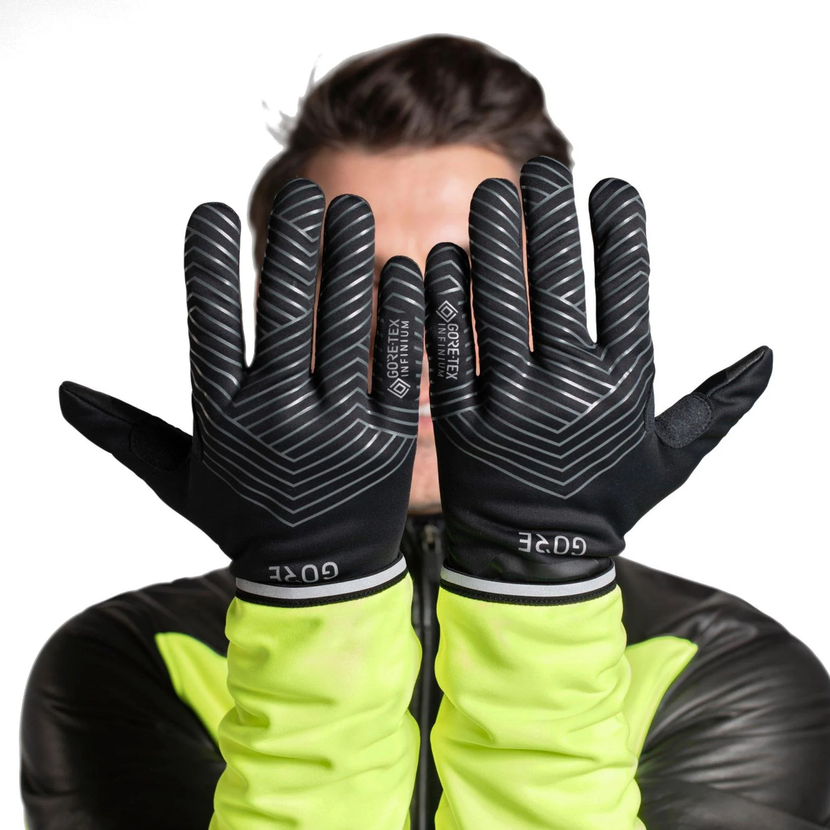 C3 Windstopper® Stretch Mid Gloves - Black - Image 2