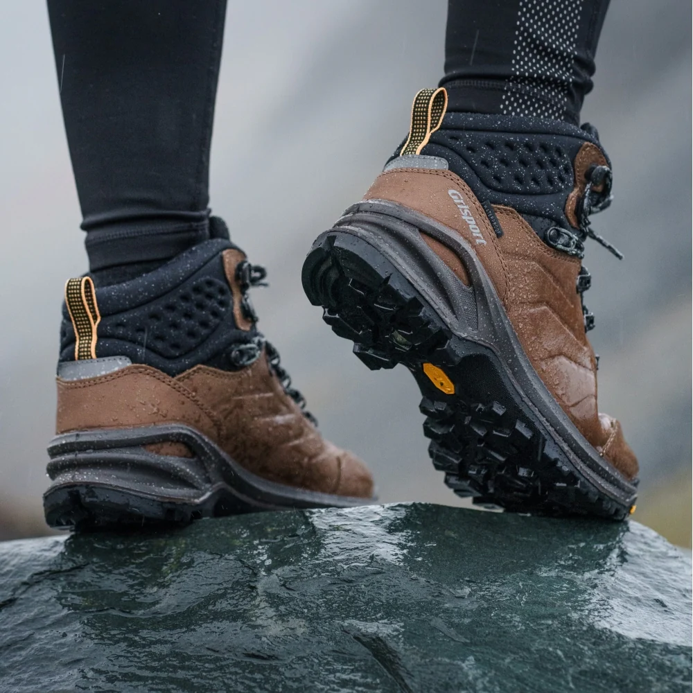 Women's Lynx Walking Boots - Brown - Image 8