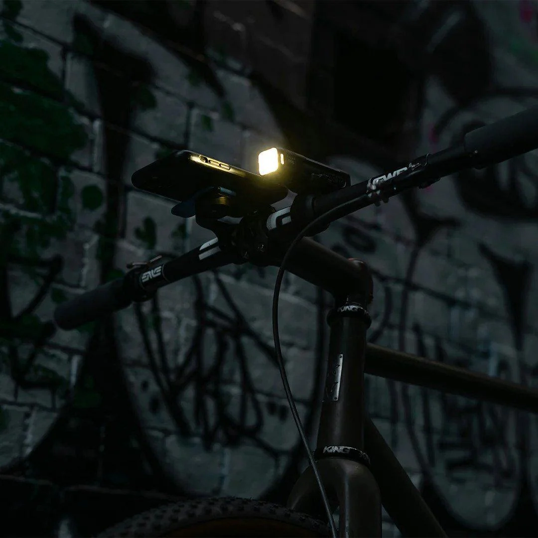 Blinder 600 & Plus Rear Bike Light Set - Black - Image 6