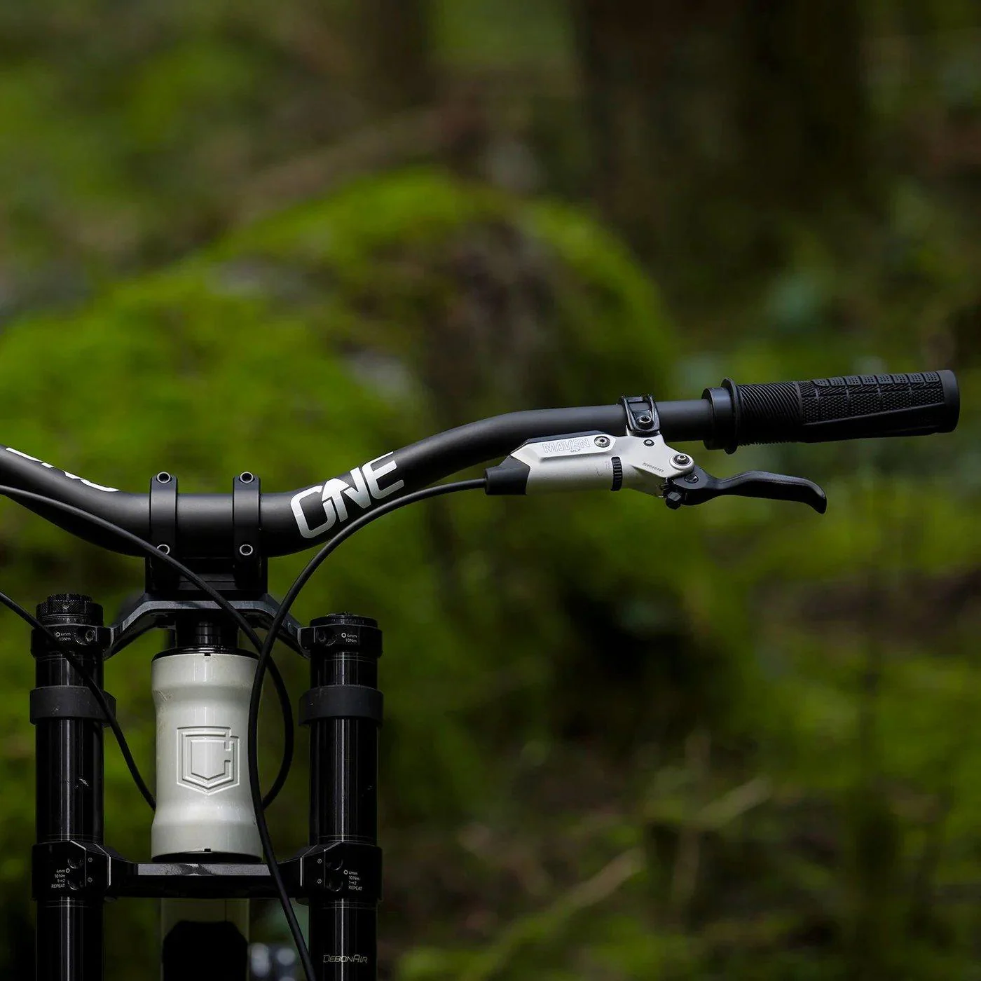 Carbon V2 Handlebar - 50mm Rise - Image 2