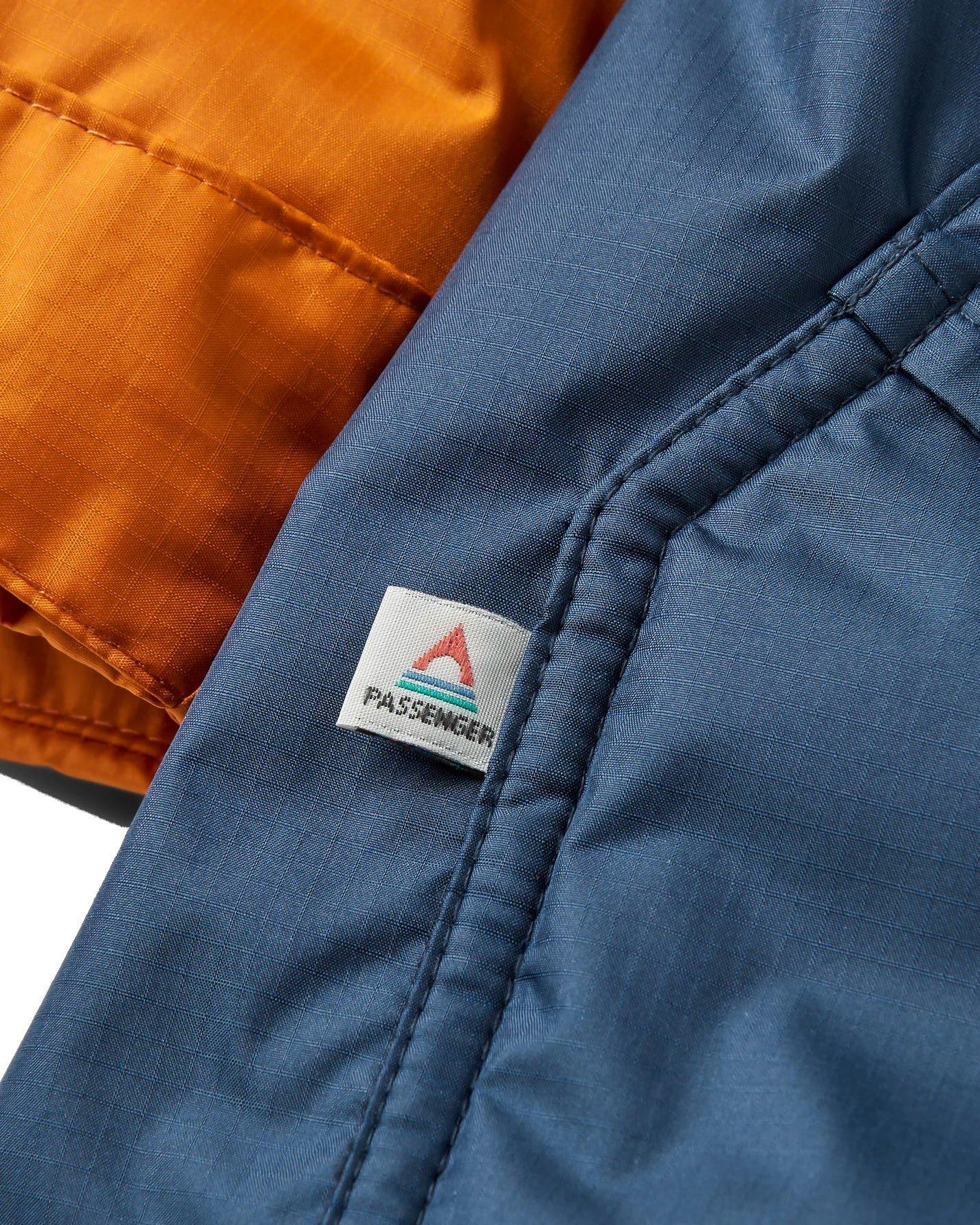 Unisex Waves Sherpa Lined Changing Robe - Orange/Blue - Image 3