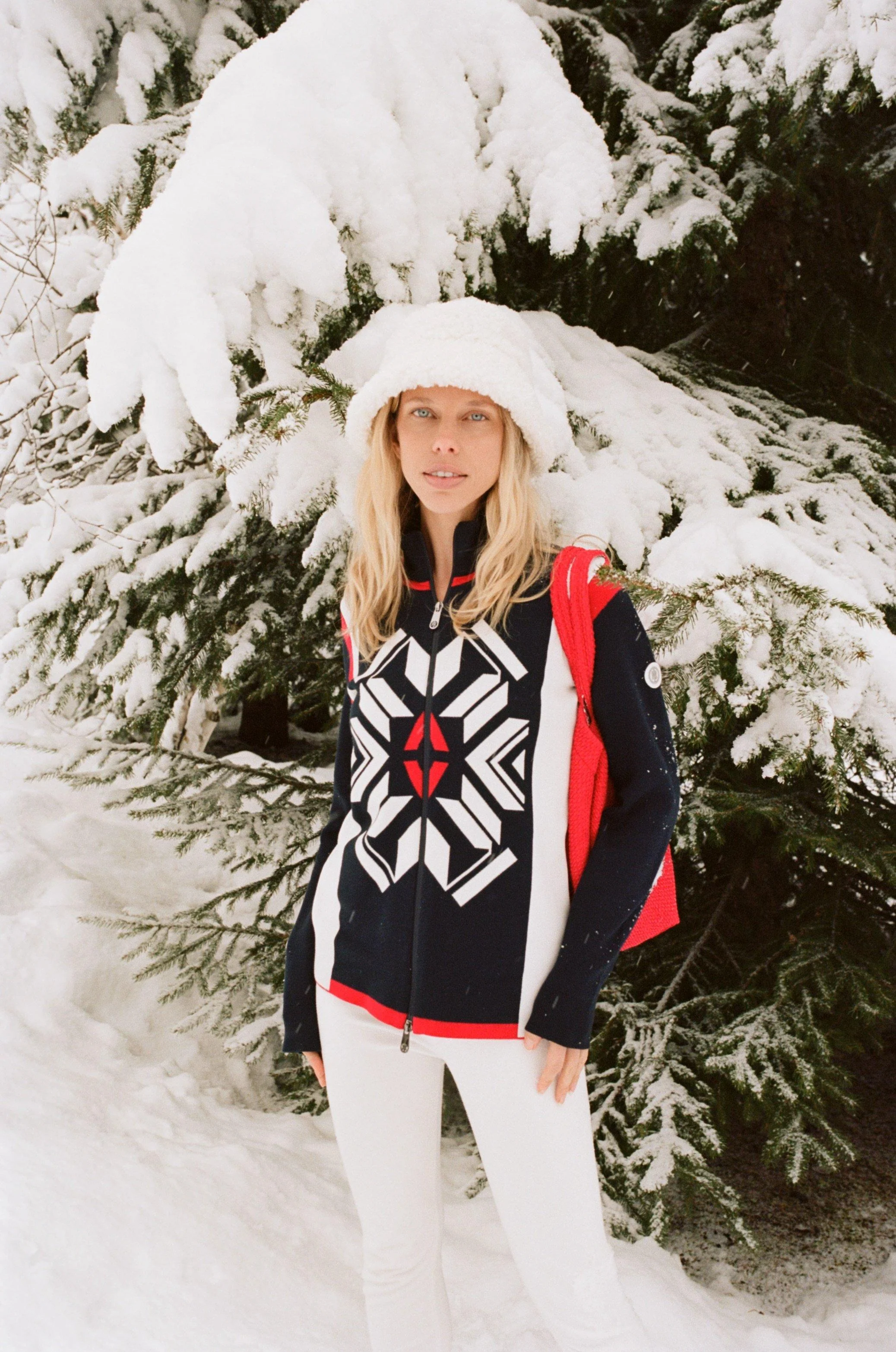 Women's Traditional Knit Sweater - Navy - Image 2