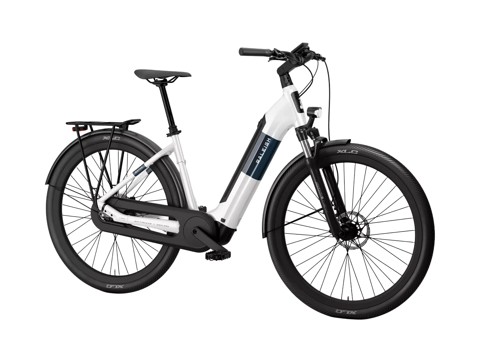 Motus Low Step Hub Gear Hybrid E-Bike - White - Image 2