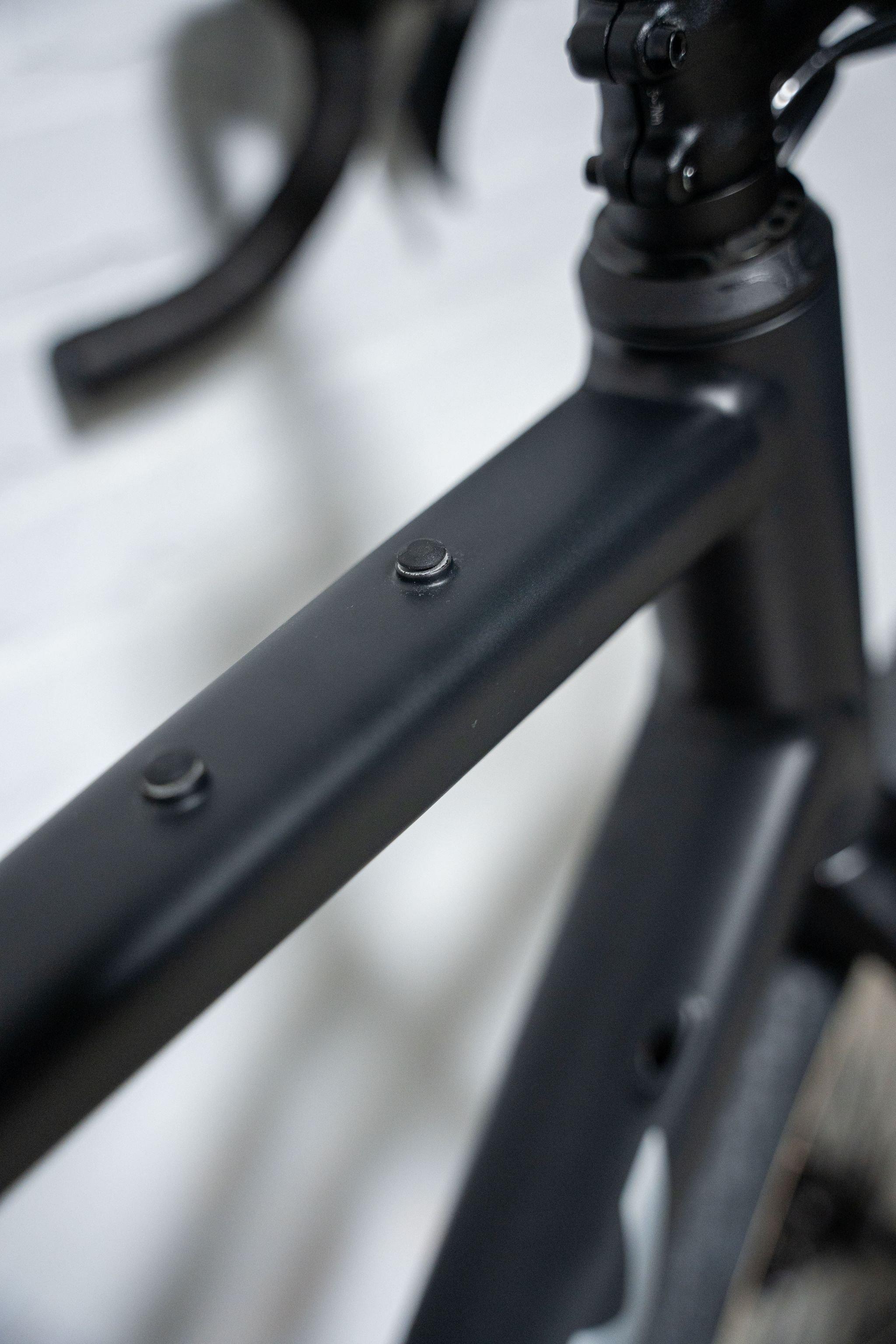 Kanzo Adventure Alu GRX600 1x Gravel Bike - Black / Silver - Image 6