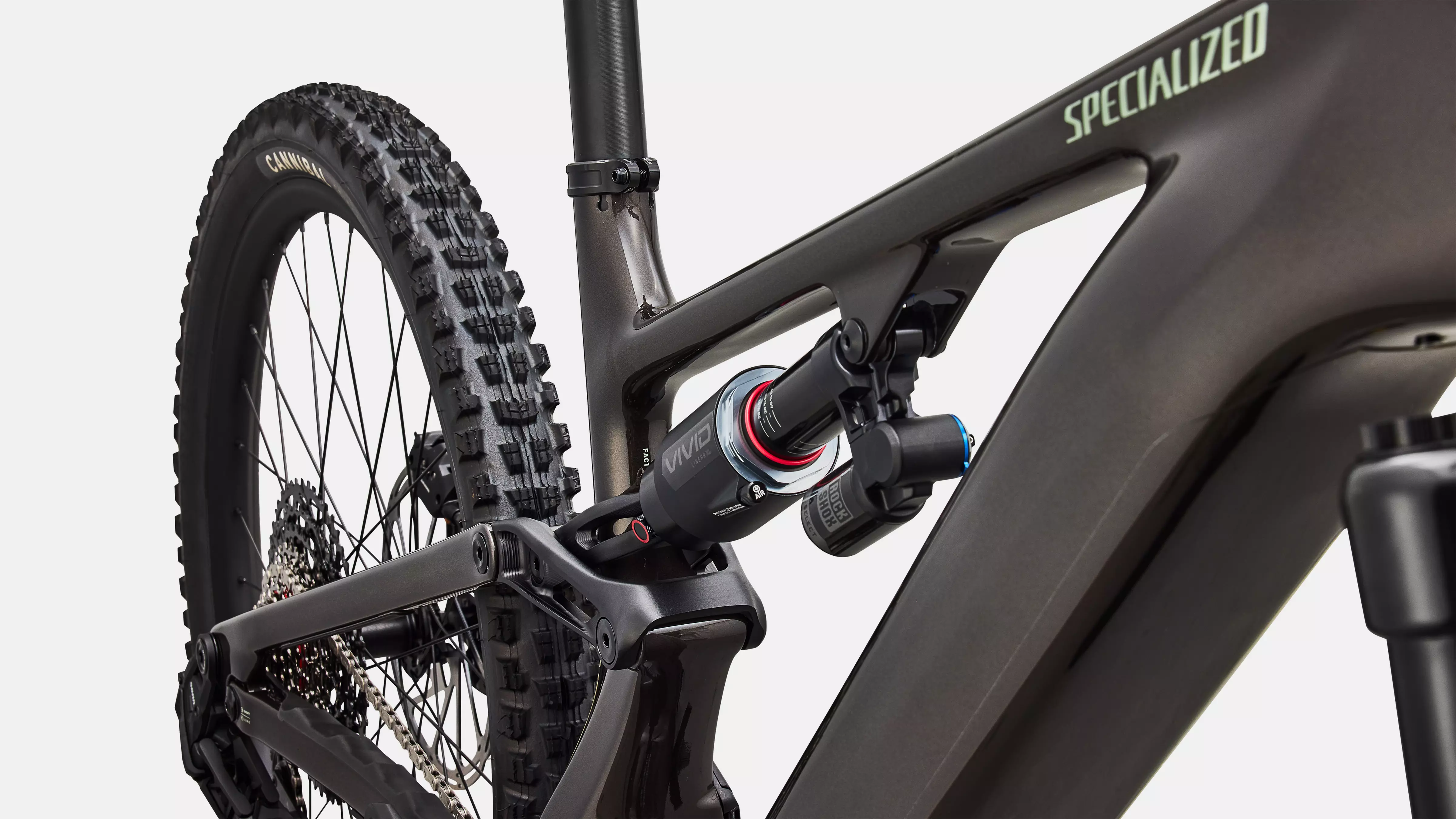 Levo 4 EVO Comp 2027 Mountain E-Bike - Dark Grey - Image 10
