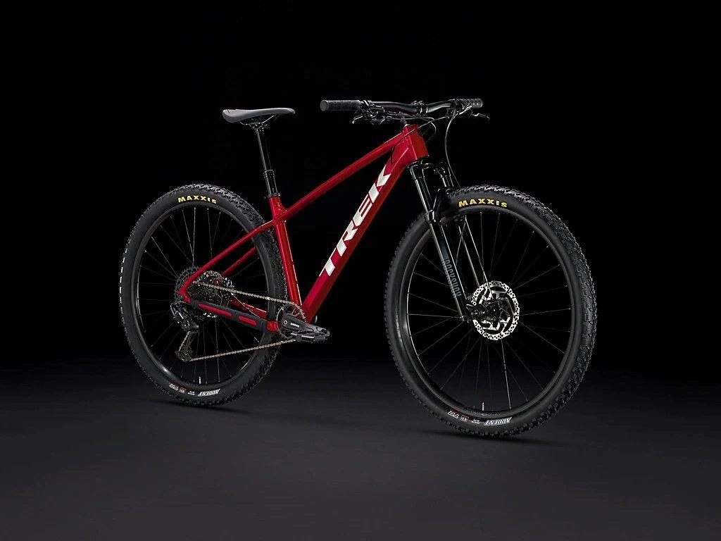 Marlin 8 Gen 3 Mountain Bike - Crimson - Image 2