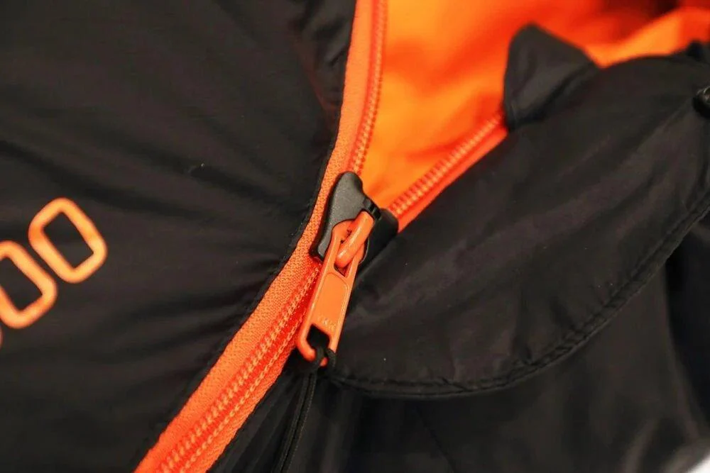 Cobra Sleeping Bag - Black - Image 7