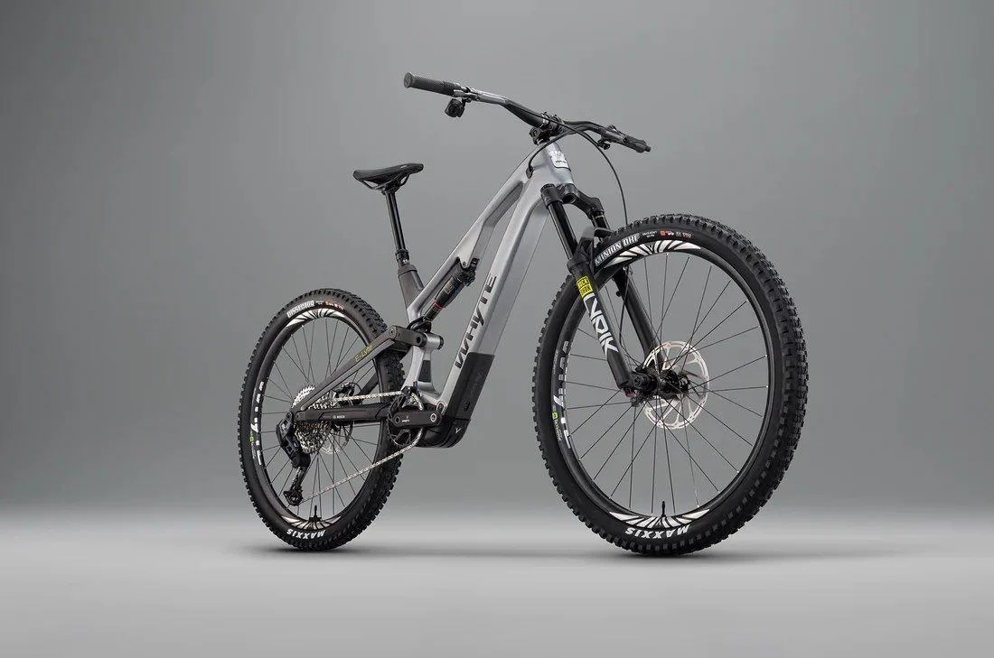 E-Lyte 150 RSX Trail/Enduro Electric Mountain Bike - Silver - Image 2
